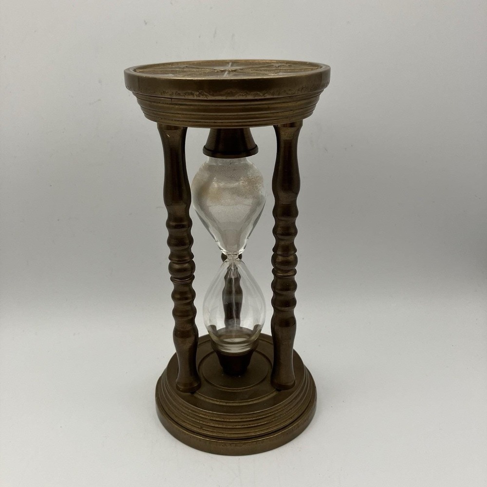 Vintage Brass Sand Hourglass / 5.5 Minute Egg Timer / Nautical Star Motif